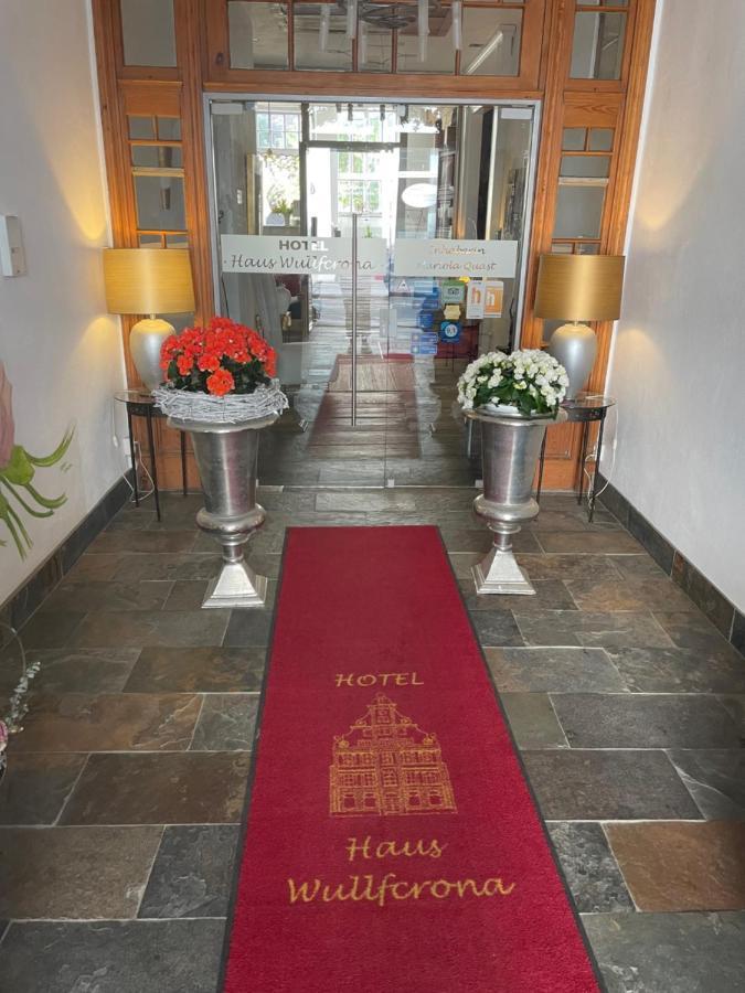 Haus Wullfcrona Hotell Stralsund Exteriör bild